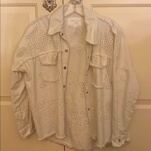 Stylish white jean jacket!